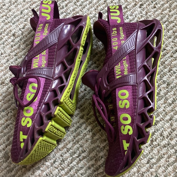 Just So So women’s letter graphic wine red/ lime casual sneakers size 39 (8.5). - Picture 2 of 8